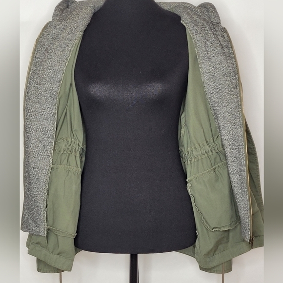 Active USA Green Gray Hooded Cinched Waist Utility Sweater / Jacket - Size M - Picture 6 of 13